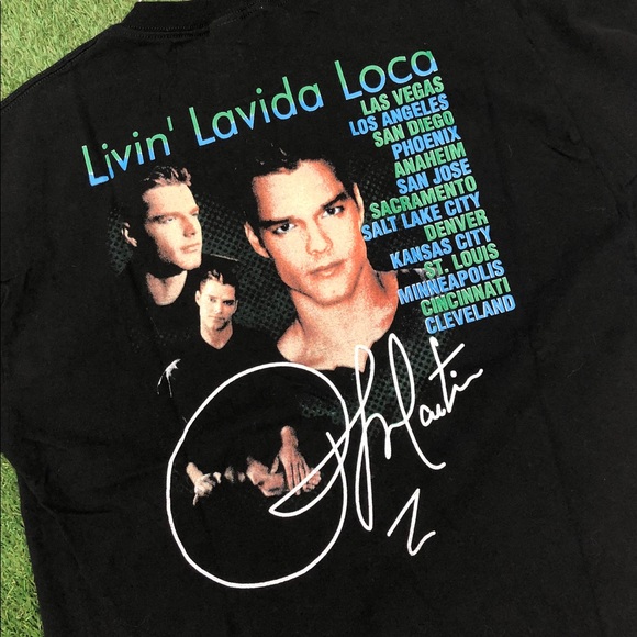 Vintage 90’s Ricky Martin Rap Tee! - Picture 2 of 3